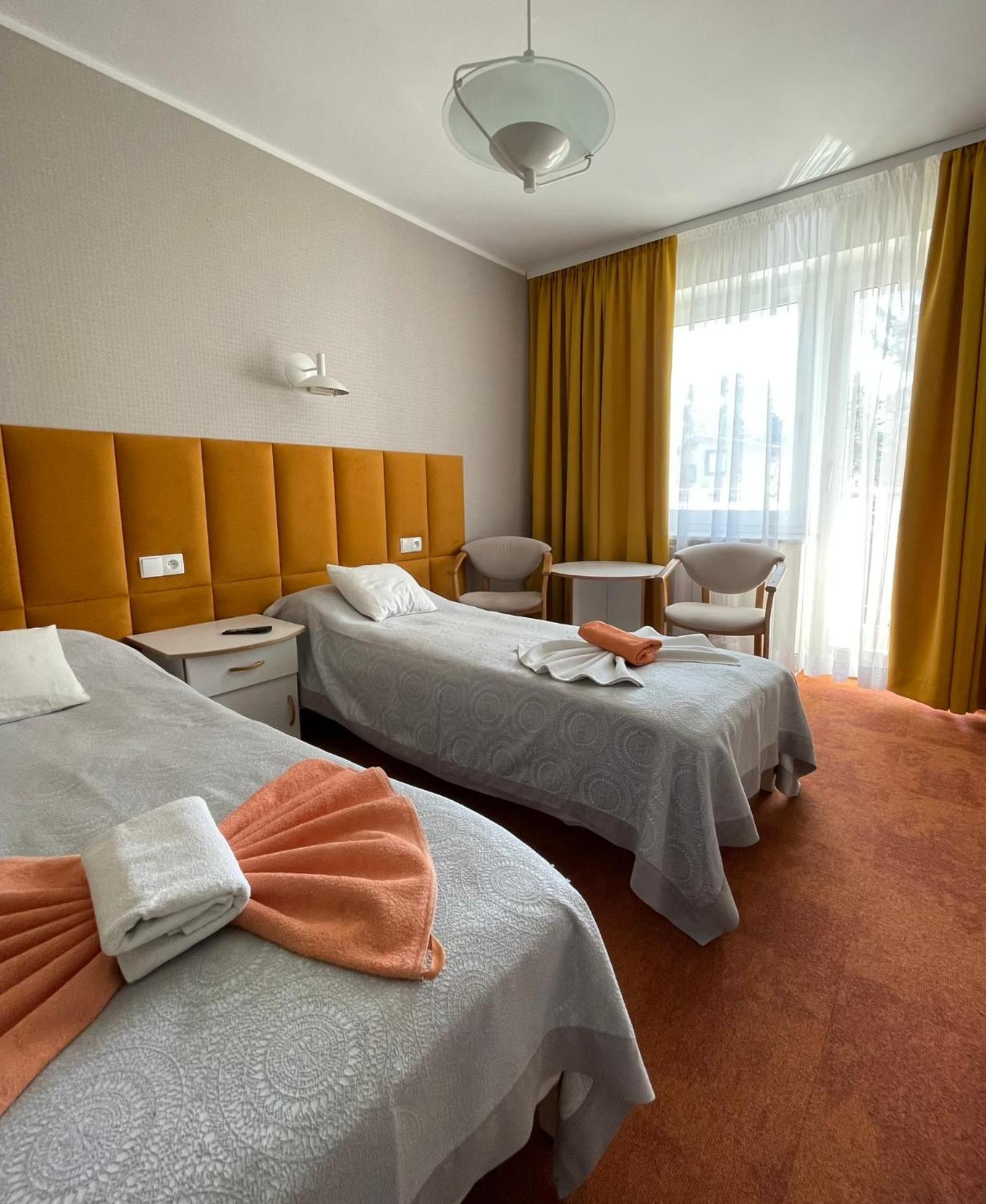 Bed and Breakfast Damroka Леба Экстерьер фото